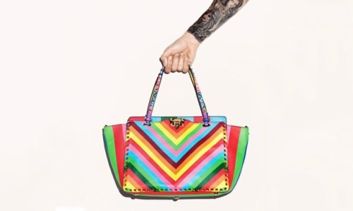 Terry Richardson 拍摄 2015 春夏 Valentino 配件系列